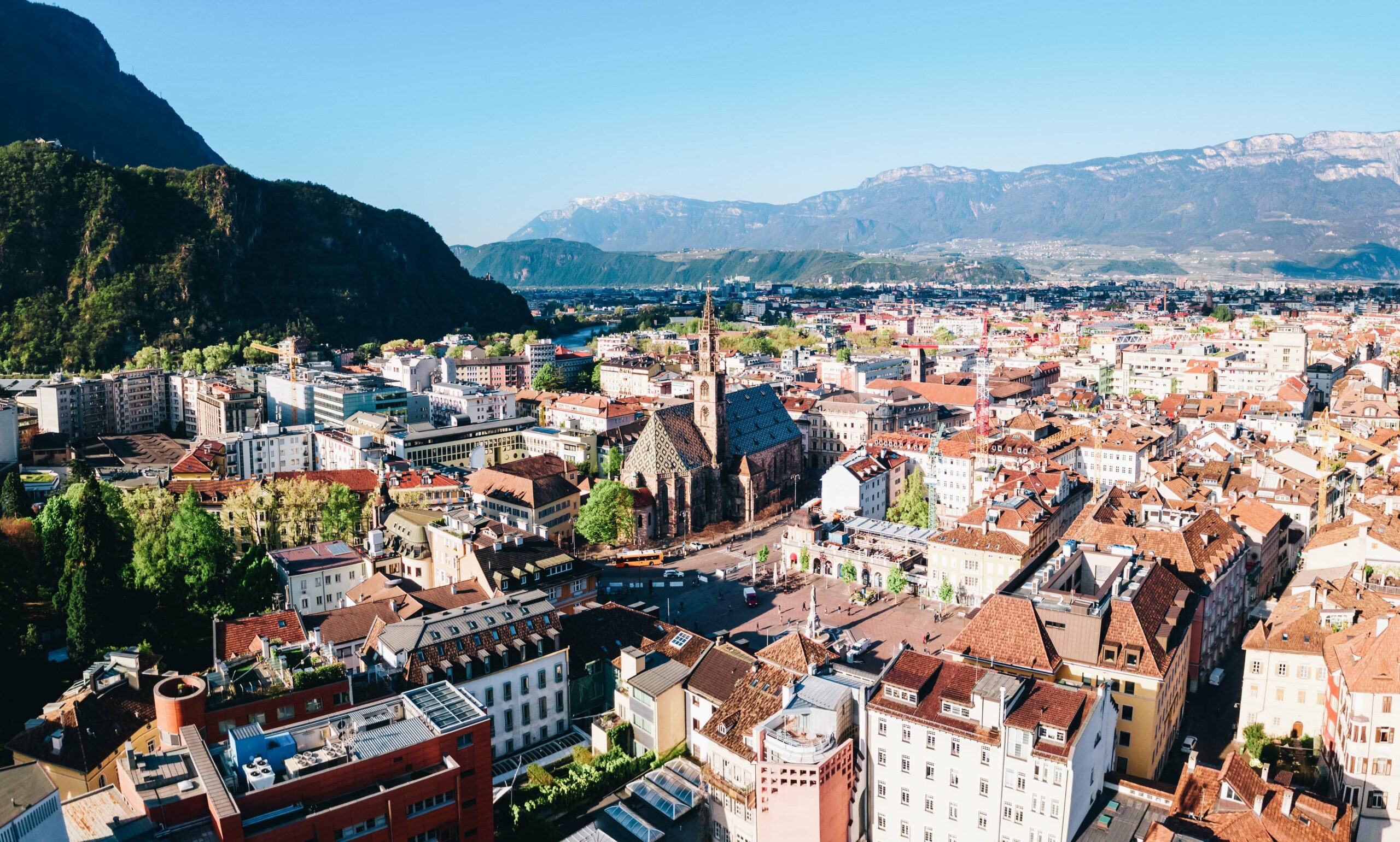 Ciudades festivas: cinco destinos europeos alternativos para celebrar la Navidad￼